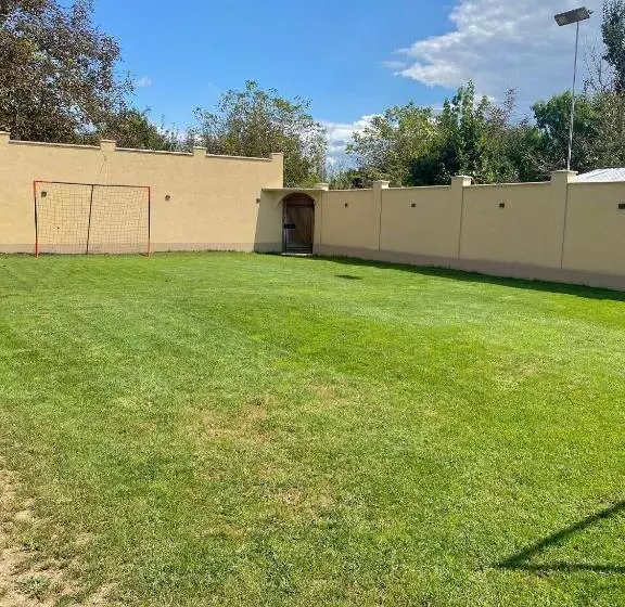 Majatalo Confort House