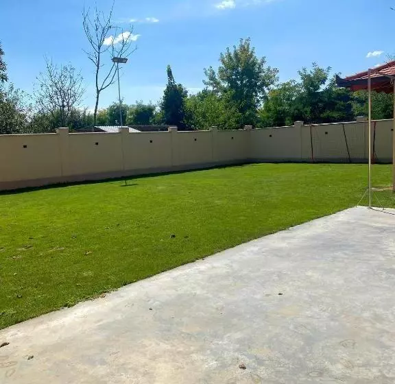 Majatalo Confort House