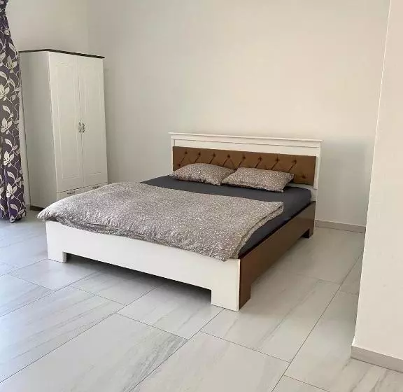 Majatalo Confort House