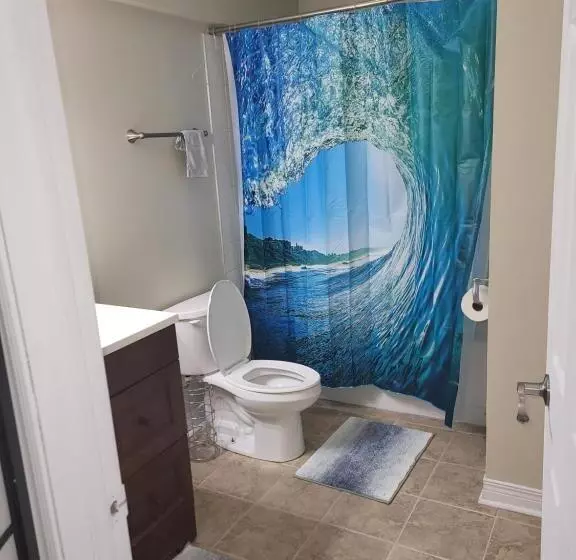 ペンション Lovely Guest Entire Apartment Minutes From Ottawa Airport