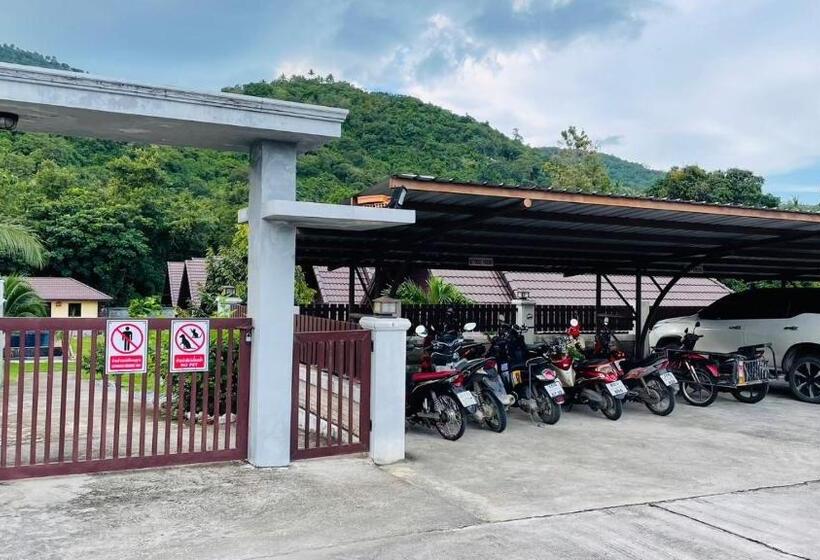 Pansiyon P.f. Poolvilla