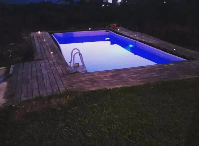 ペンション Villa   Malibu  B & B