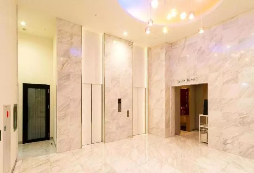 Queen S Hotel Chitose   Vacation Stay 67739v