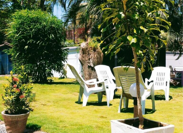 渡假胜地 Sashas Holiday Village