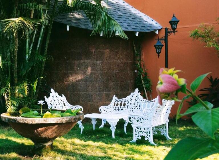 渡假胜地 Sashas Holiday Village