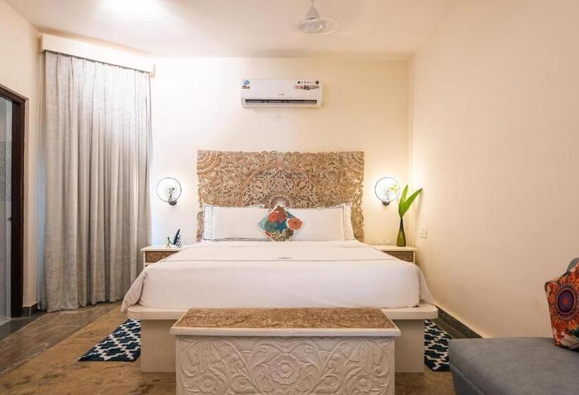 渡假胜地 Sashas Holiday Village