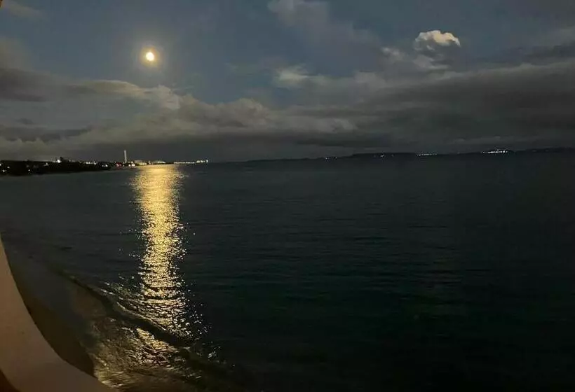 Golden Sun Beach Hotel   Vacation Stay 27721v