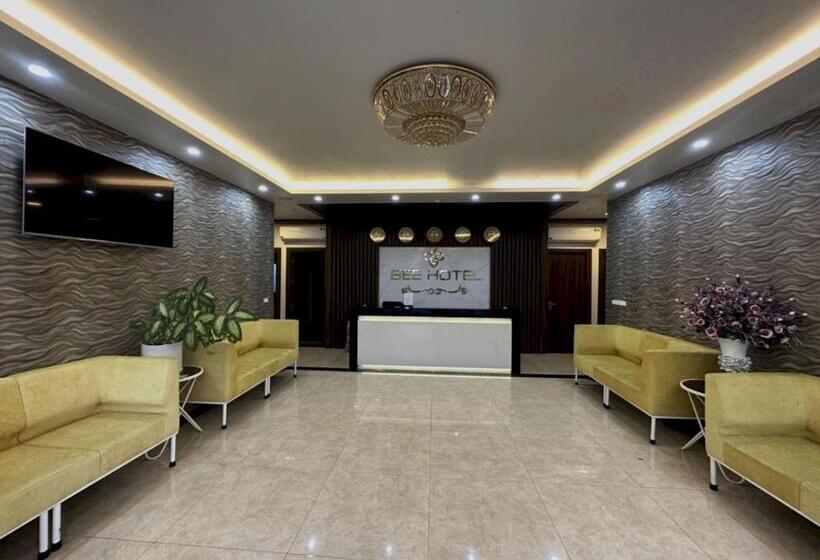 هتل Capital O 1194 Bee