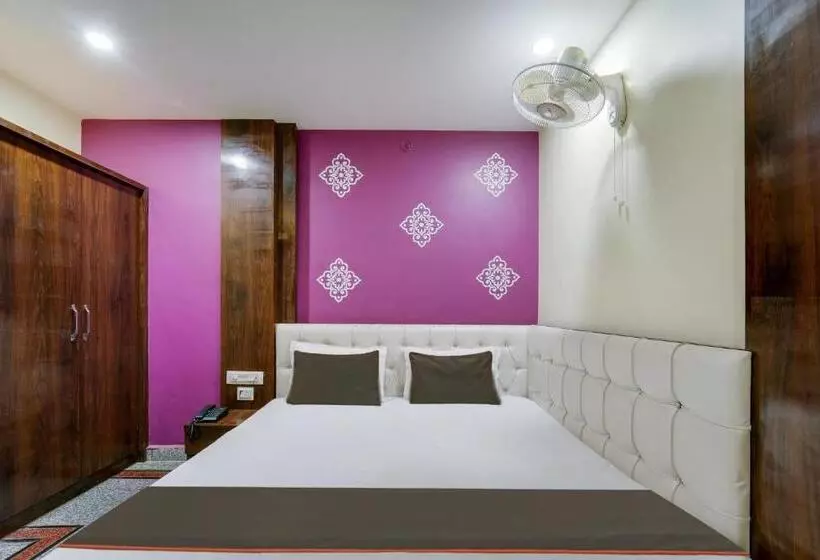 Hotel Collection O Gitanjali & Restaurant