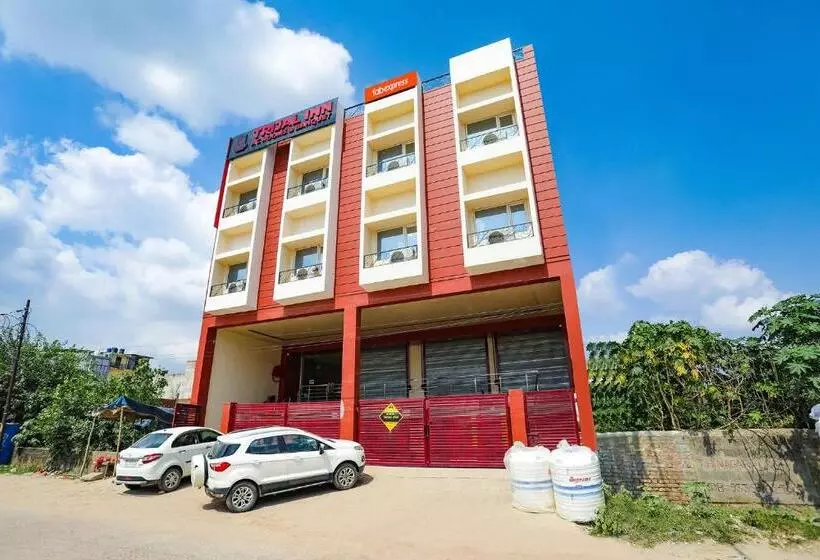 هتل Fabexpress Trijal Inn