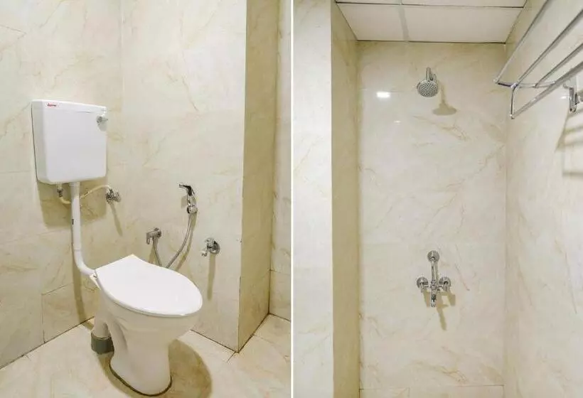 هتل Fabexpress Trijal Inn