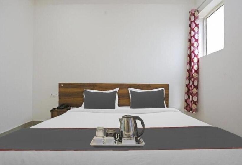 Hotel Flagship Royal View