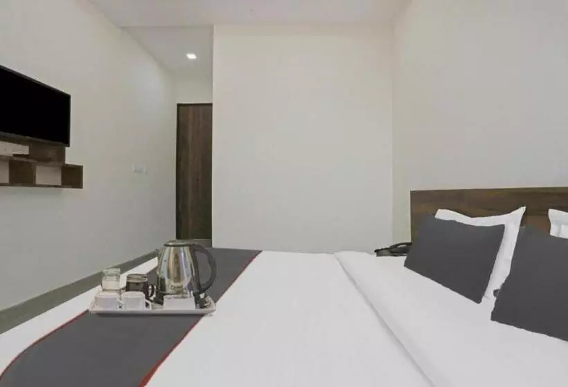 Hotelli Flagship Royal View