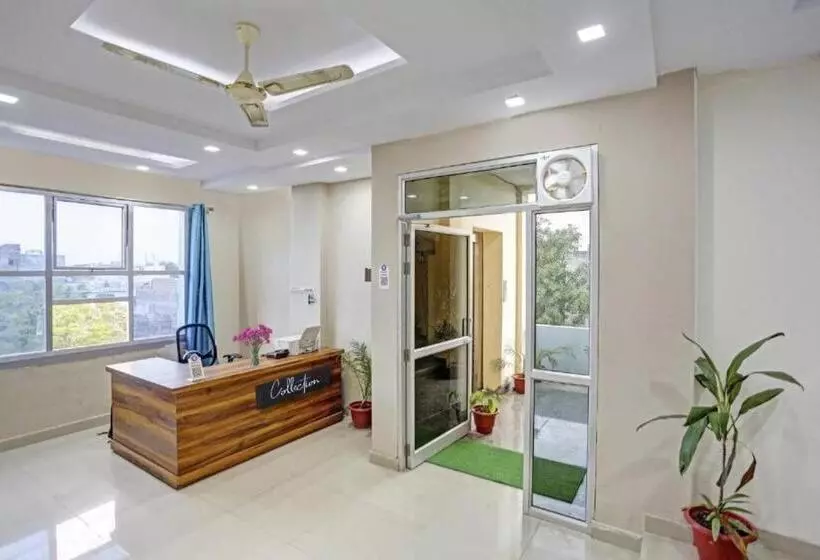 Hotelli Flagship Royal View