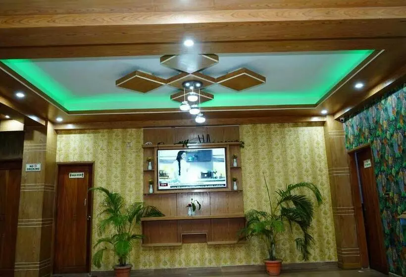 هتل Gr Meet & Greet