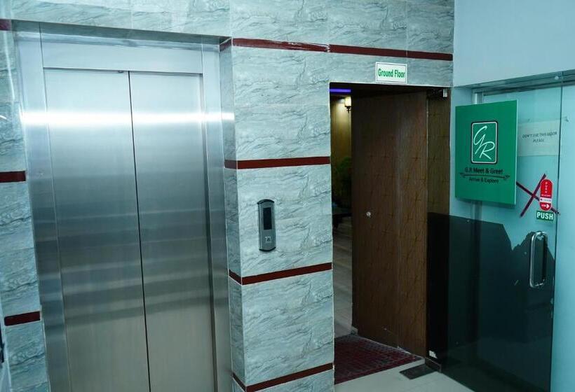 هتل Gr Meet & Greet