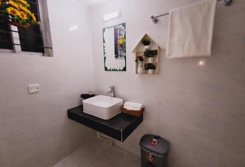 هتل Gr Meet & Greet