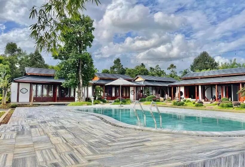 هتل Jun S Home