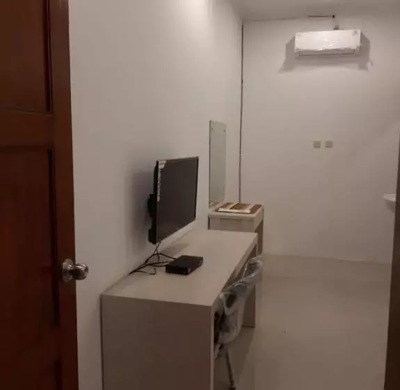 هتل Kirai House Pantai Madasari Beach Front View