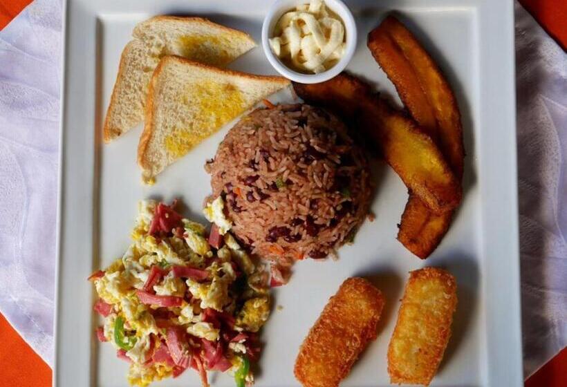 هتل & Restaurante El Principe