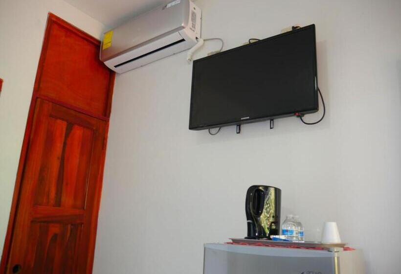 هتل & Restaurante El Principe