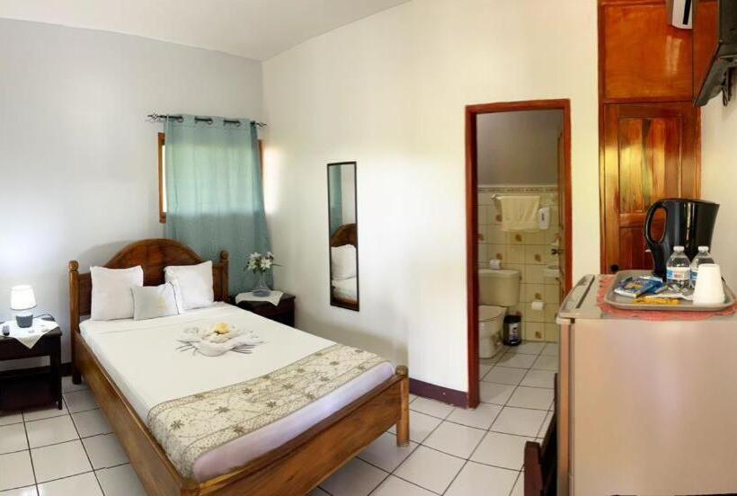 هتل & Restaurante El Principe