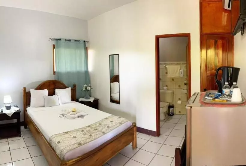 هتل & Restaurante El Principe