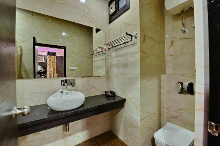 Hotel Samrat Inn