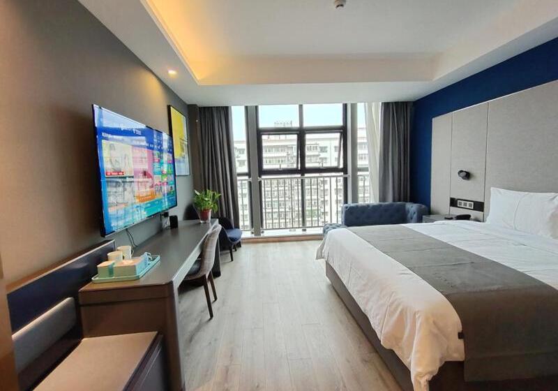 Hotell Thank Inn Plus Hanzhong High Speed Railway Station