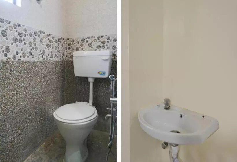 Oyo Flagship Hotel Crown & Lodge