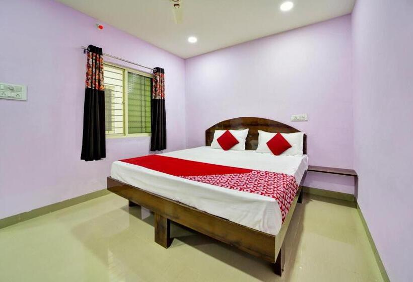 Oyo Flagship Hotel Damodharan Lodging