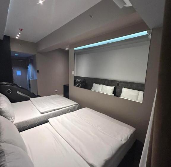 Pasay Condotel With Massage Chair And Ps4 Stellar Suites