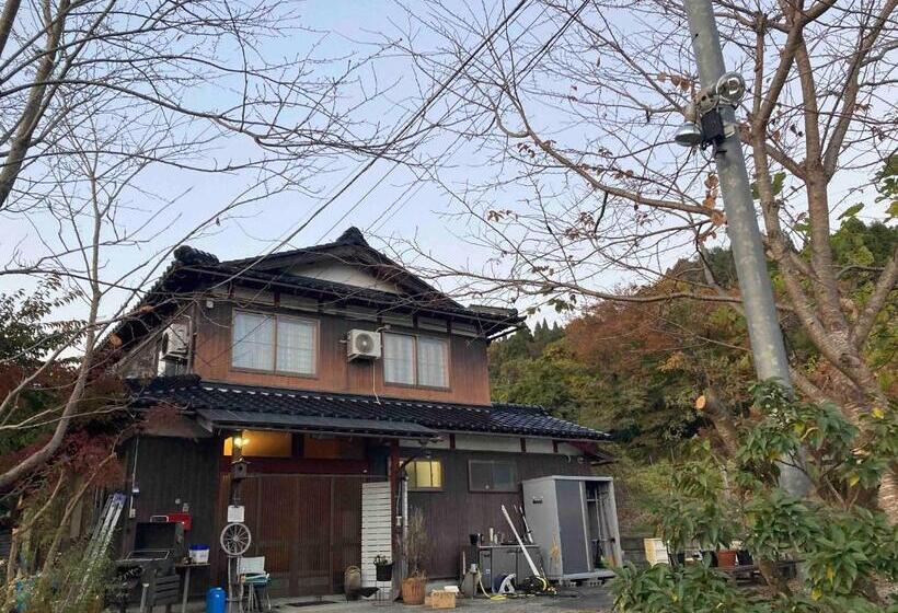 Pensionat 余呉の里山 ランプの宿 さくら