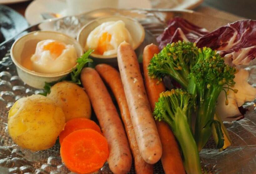 Pensionat 余呉の里山 ランプの宿 さくら