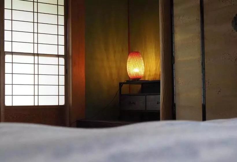 Majatalo 余呉の里山 ランプの宿 さくら