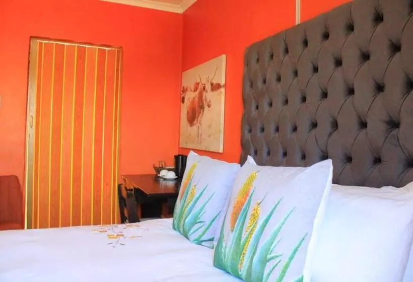 Majatalo 7th Dimension Guesthouse