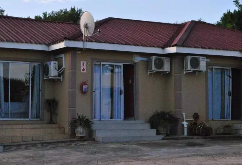 Majatalo 7th Dimension Guesthouse