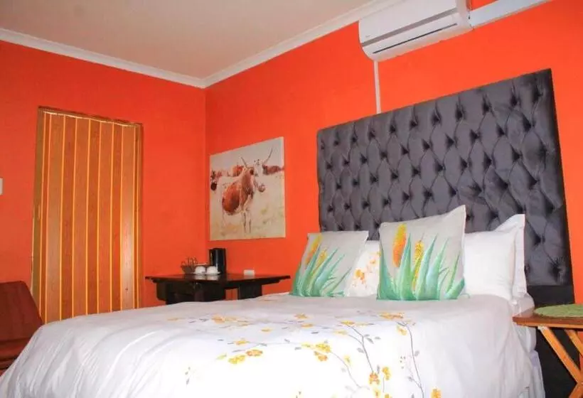 Majatalo 7th Dimension Guesthouse