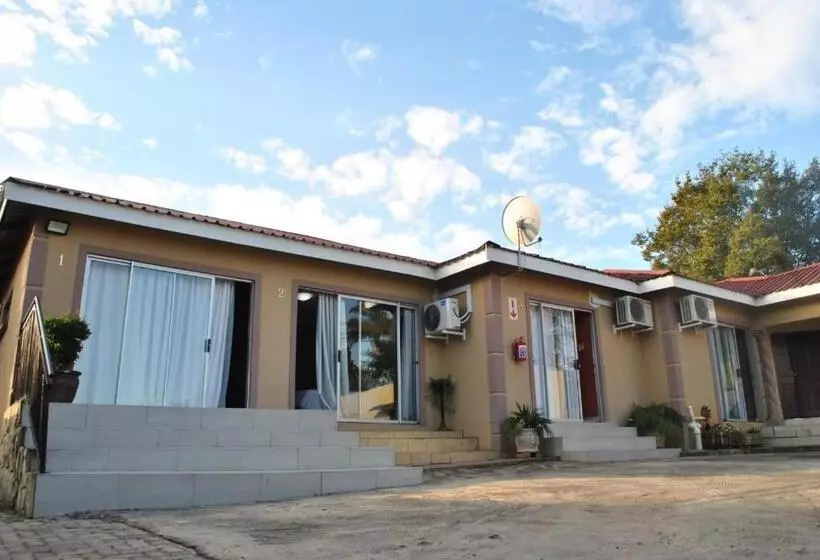 Majatalo 7th Dimension Guesthouse