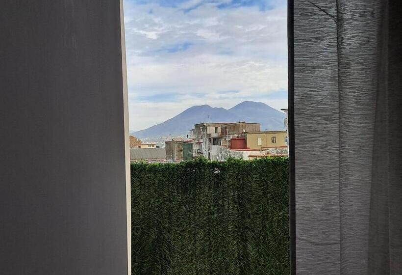 پانسیون Aircraft Services Rooms