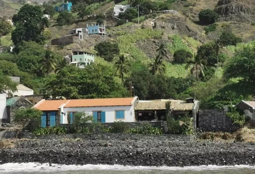 پانسیون Casa Praia Tarrafal De Monte Trigo
