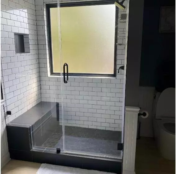 Majatalo Champion Suite; Modern Guesthouse