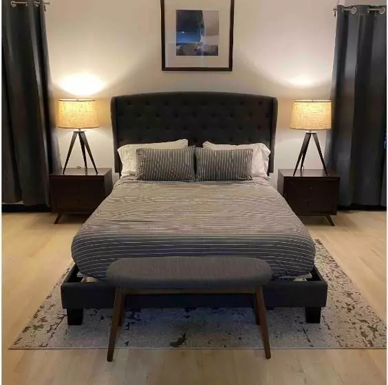 Majatalo Champion Suite; Modern Guesthouse