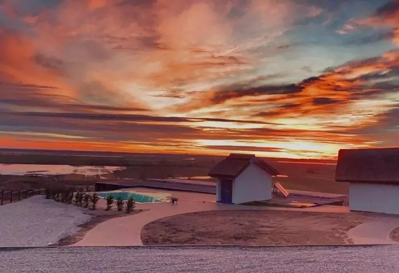 ペンション Delta View