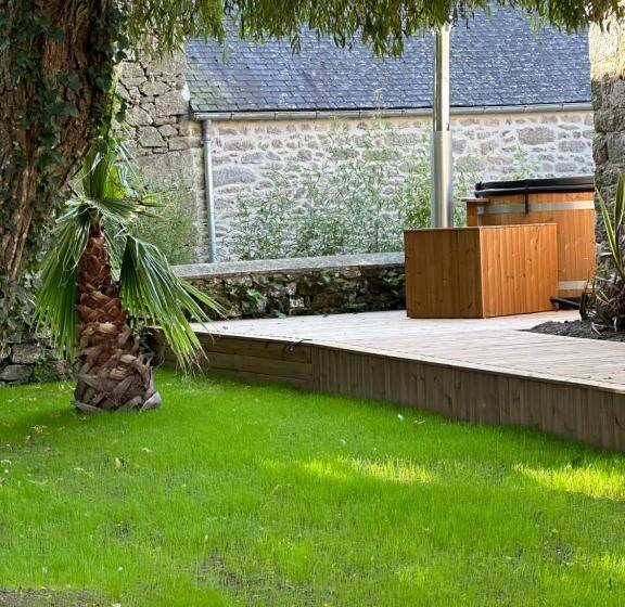 بنسيون Domaine De L O