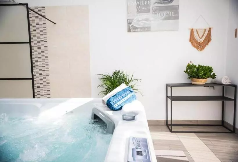 ペンション Le Sarcinoé