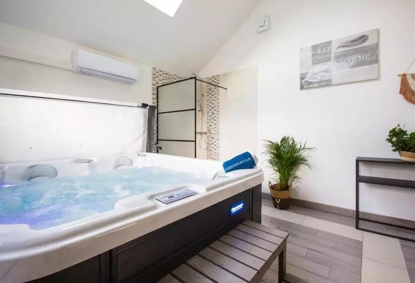 ペンション Le Sarcinoé