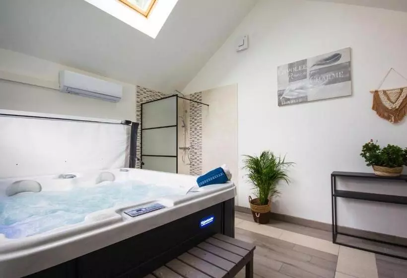 ペンション Le Sarcinoé