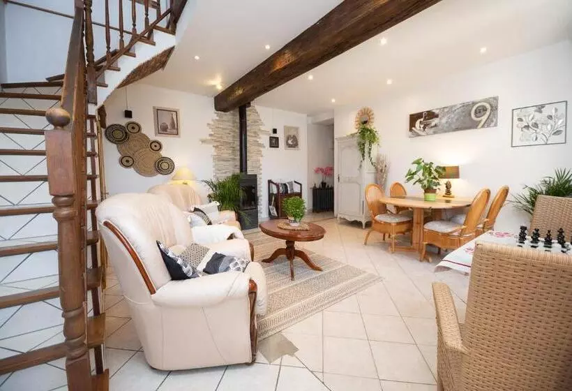 ペンション Le Sarcinoé