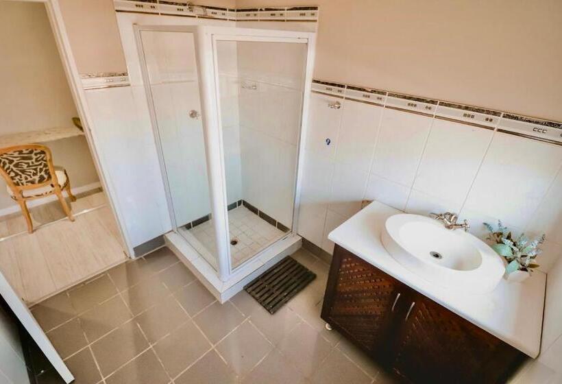 Pensió Lesmar Boutique Guesthouse